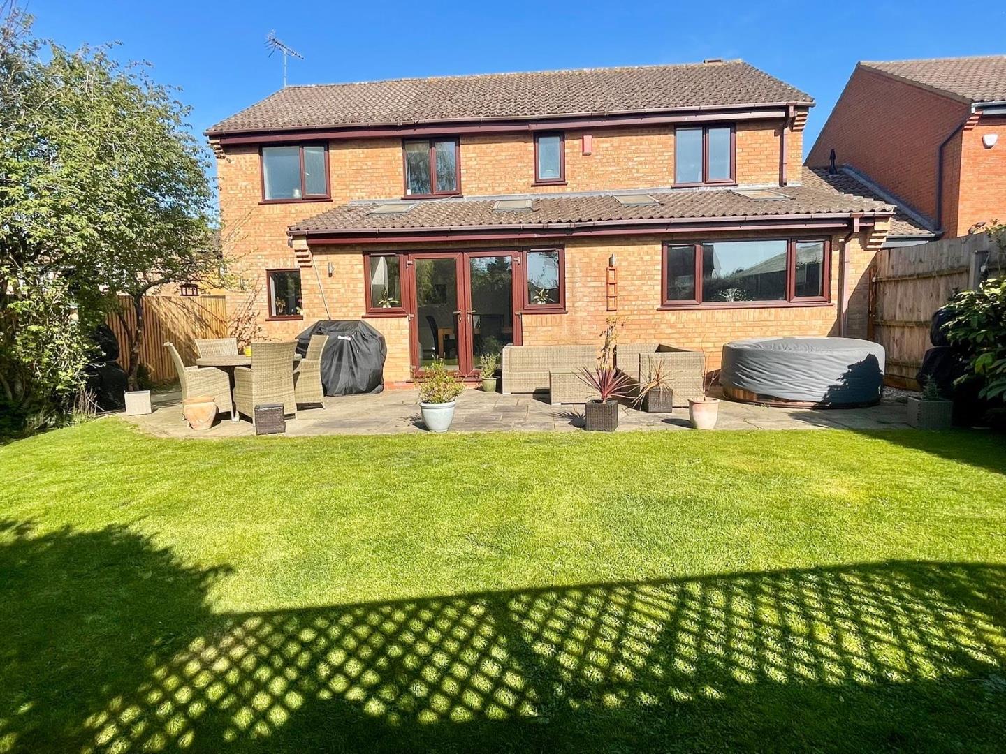 Water Pike, Brixworth