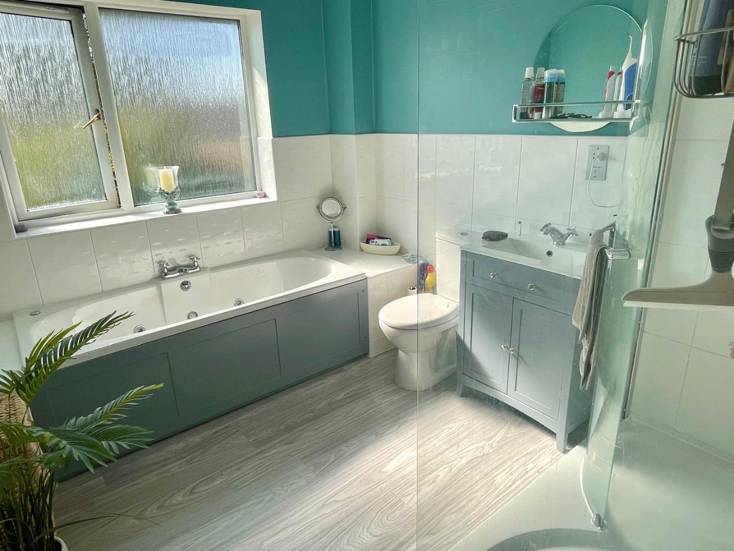 Water Pike, Brixworth