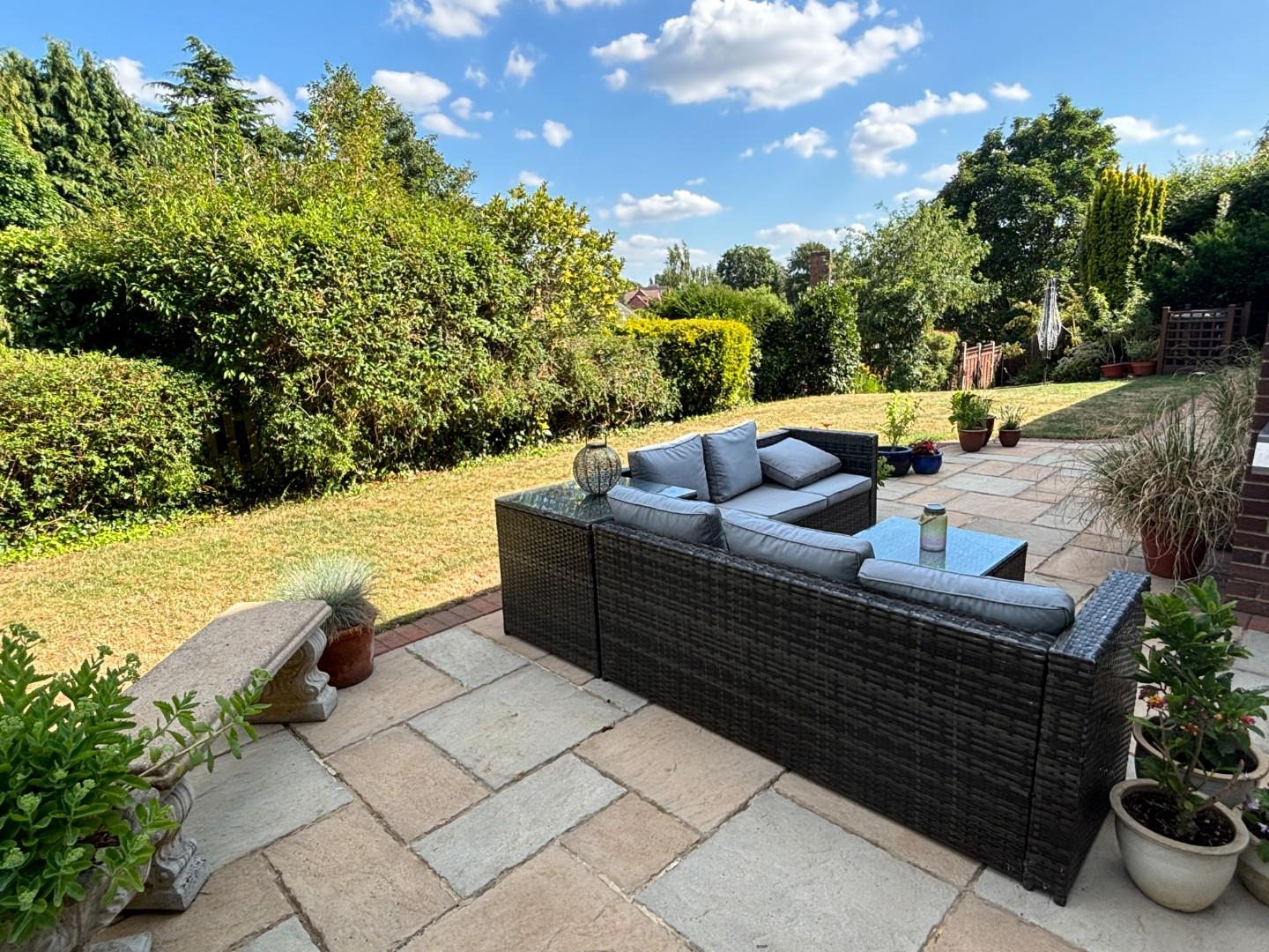 High Street, Brixworth