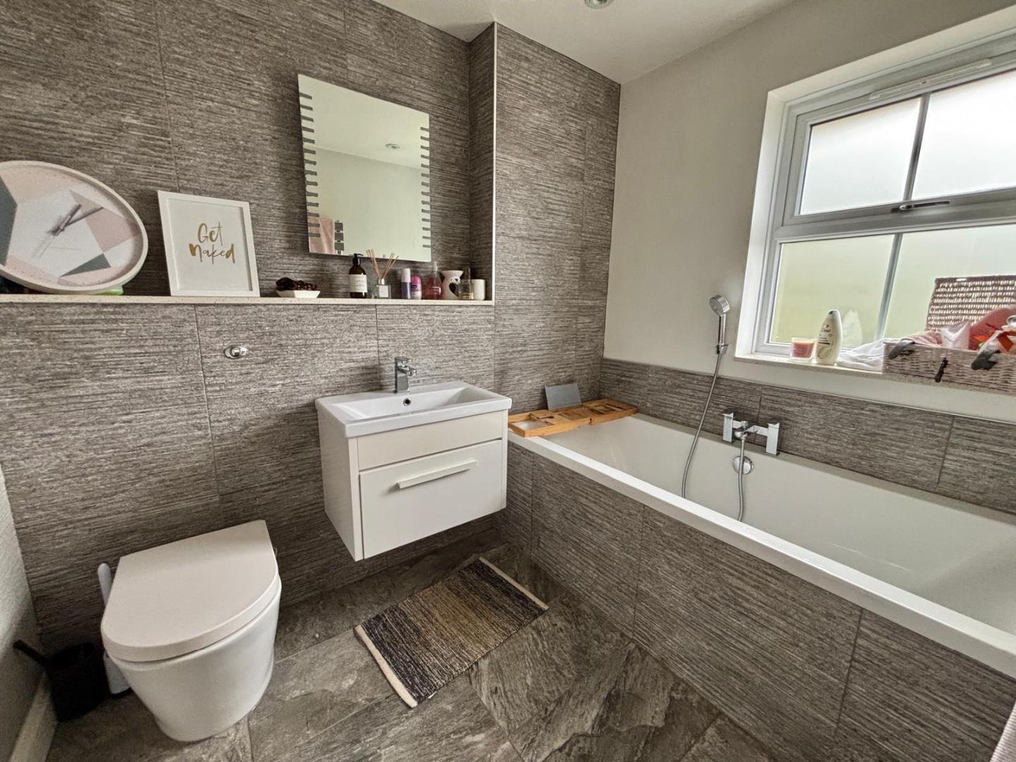 The Ashway, Brixworth