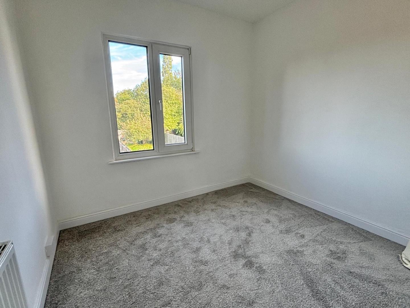 Lesson Road, Brixworth