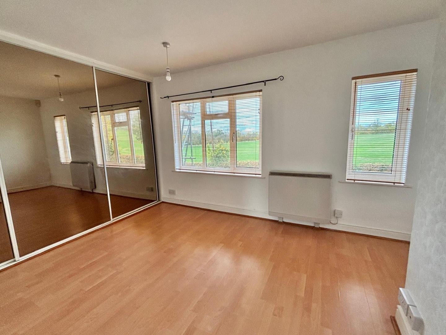 Station Road, Brixworth