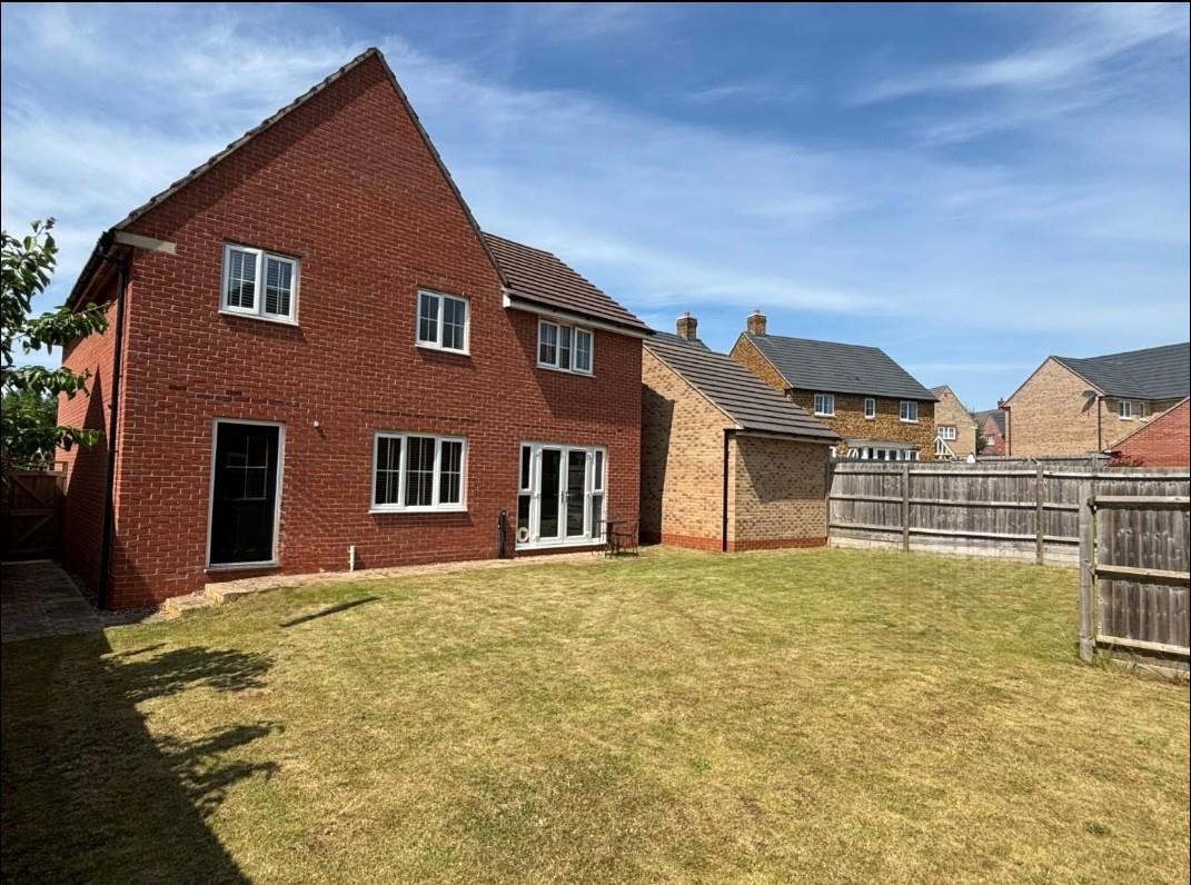 Hornbeam Row, Brixworth