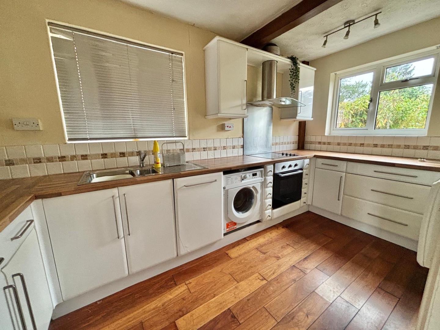 Station Road, Brixworth