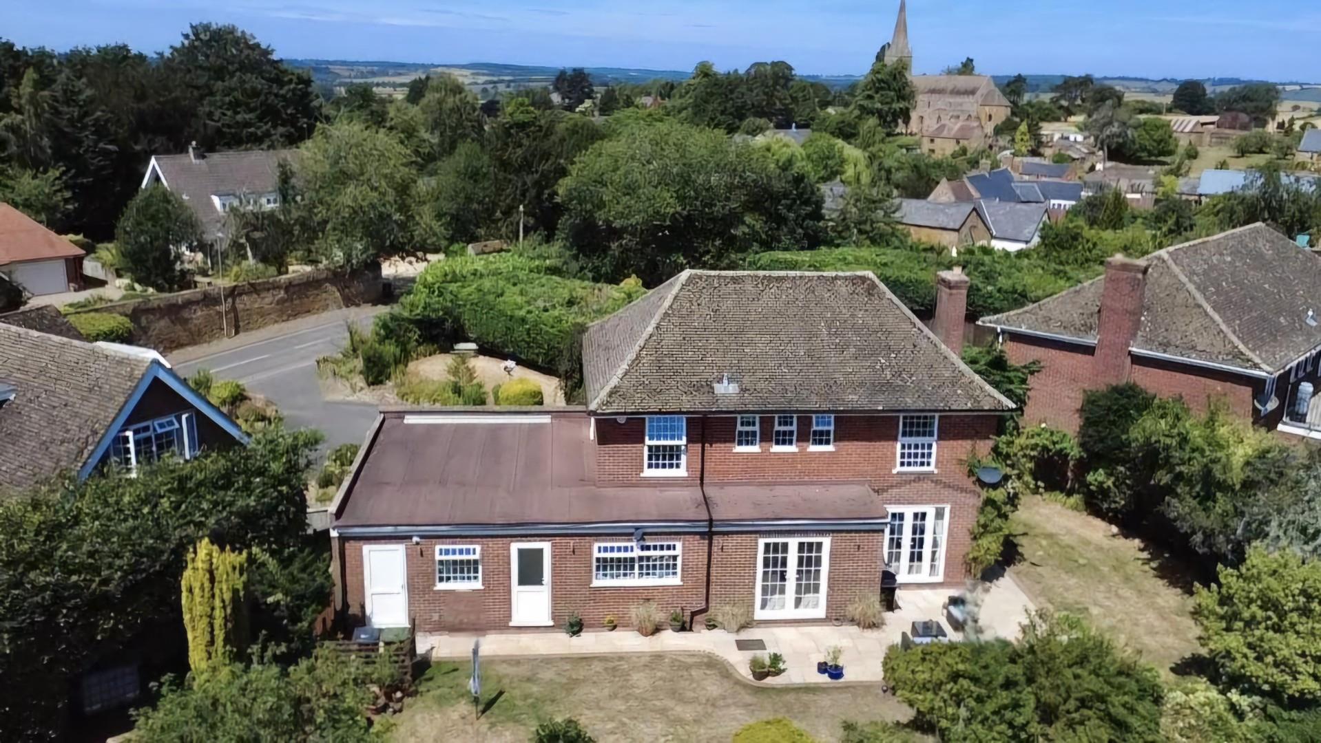 High Street, Brixworth