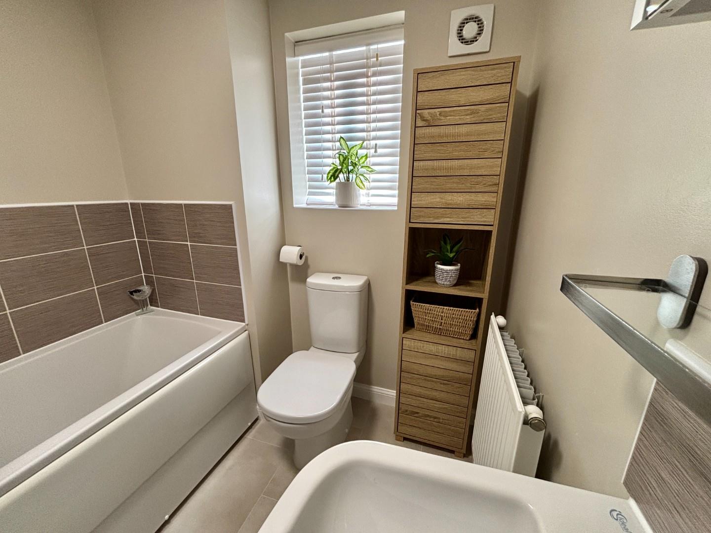 Aspen Road, Brixworth