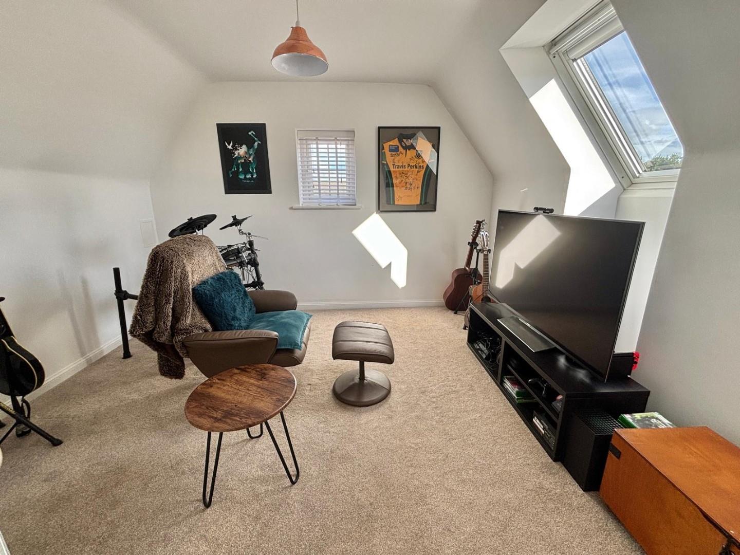 Aspen Road, Brixworth