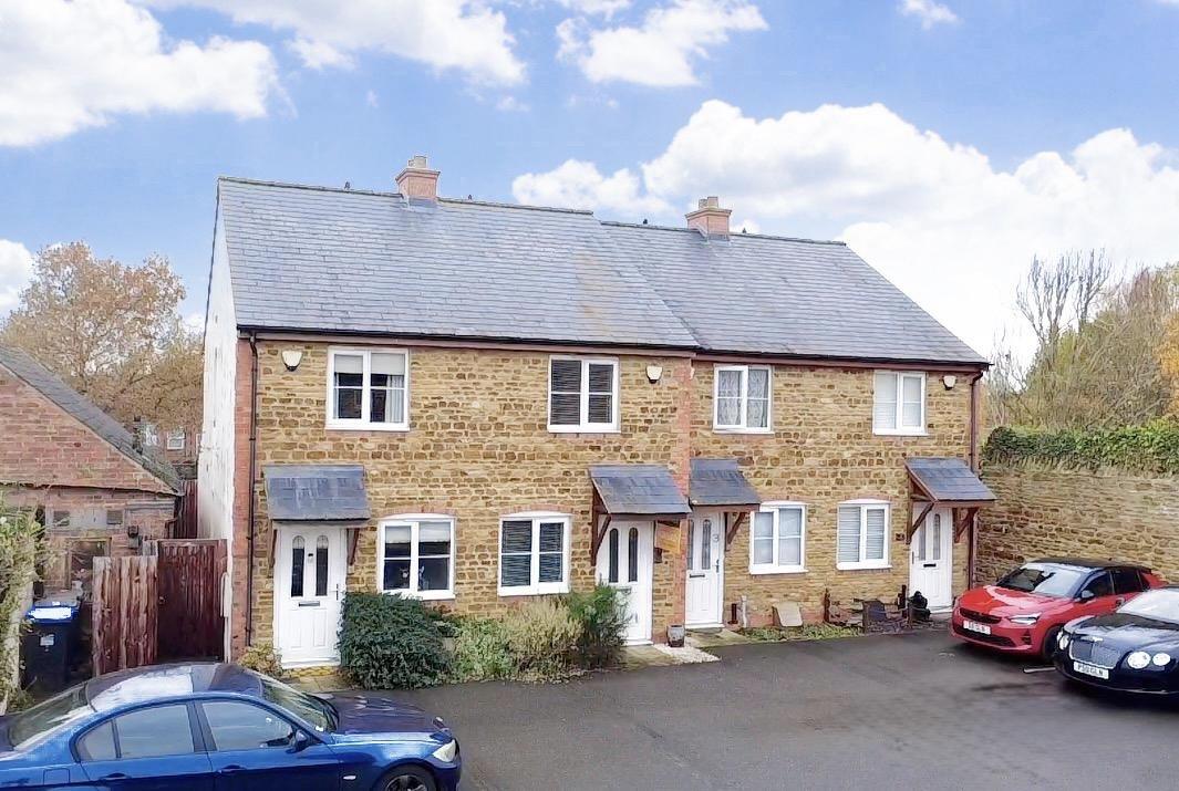 Clays Court, Walgrave