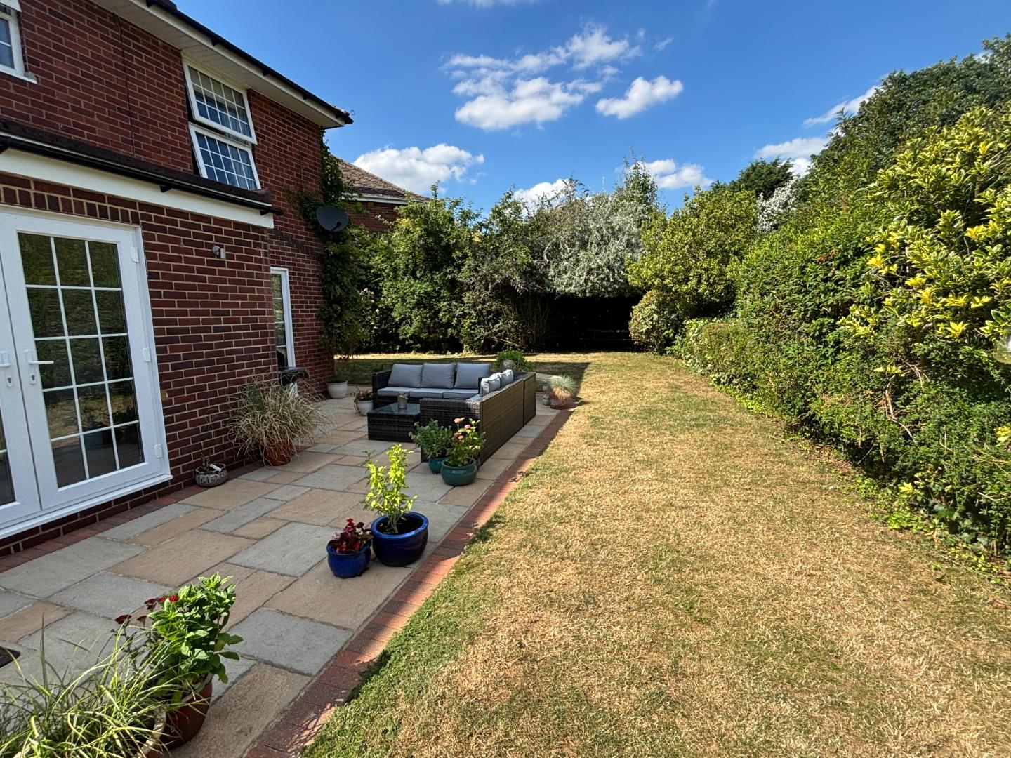 High Street, Brixworth