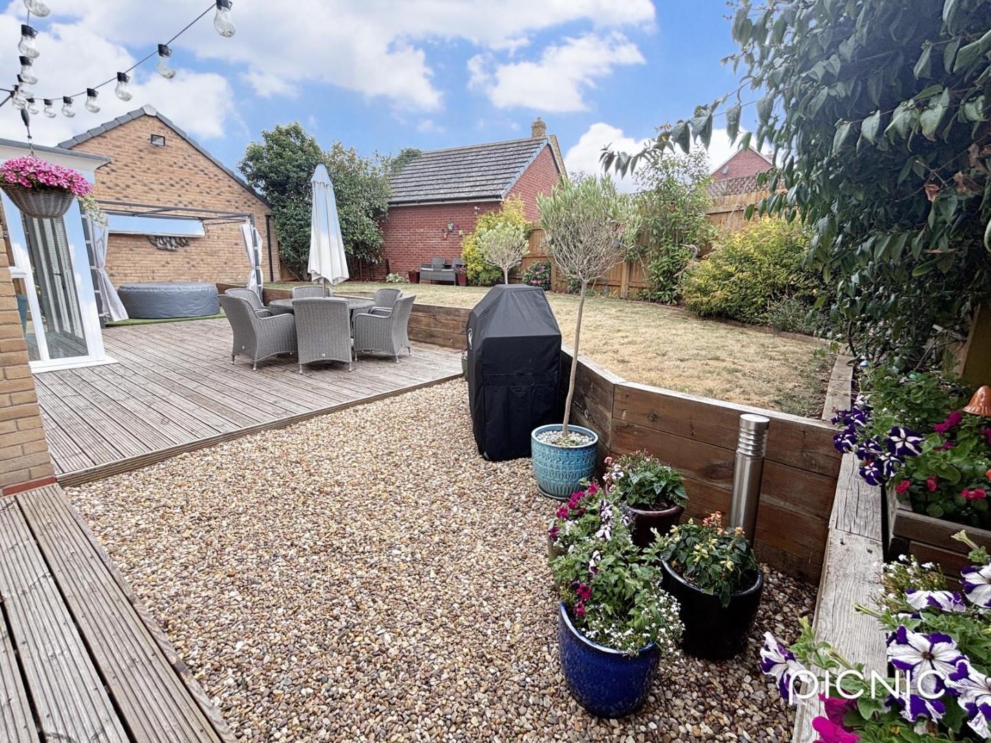 Blackthorn Crescent, Brixworth