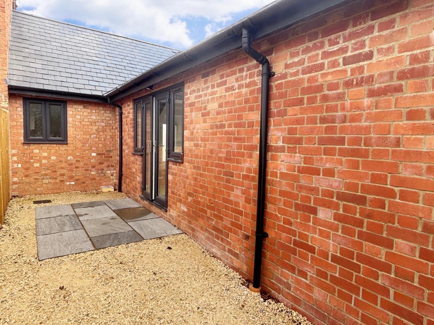 Kettering Road, Rectory Farm, Walgrave