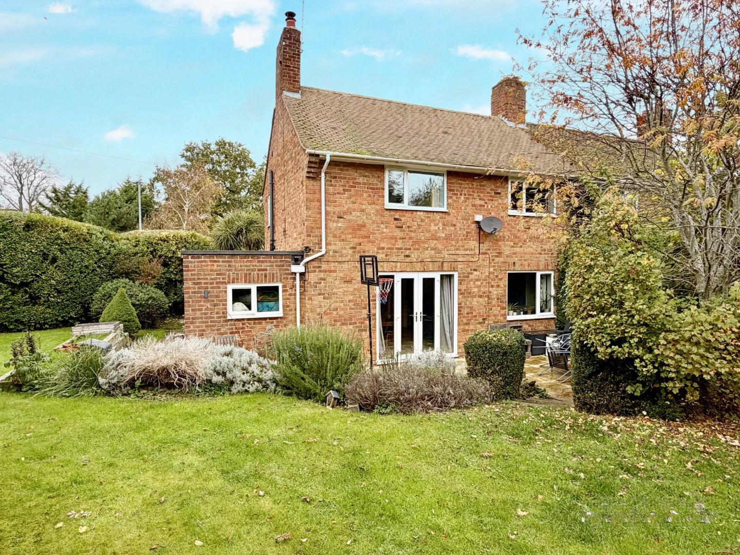 Parkfield Road, Brixworth