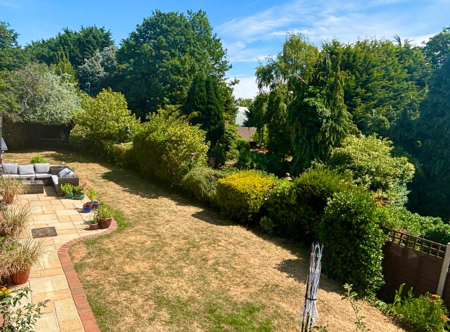 High Street, Brixworth