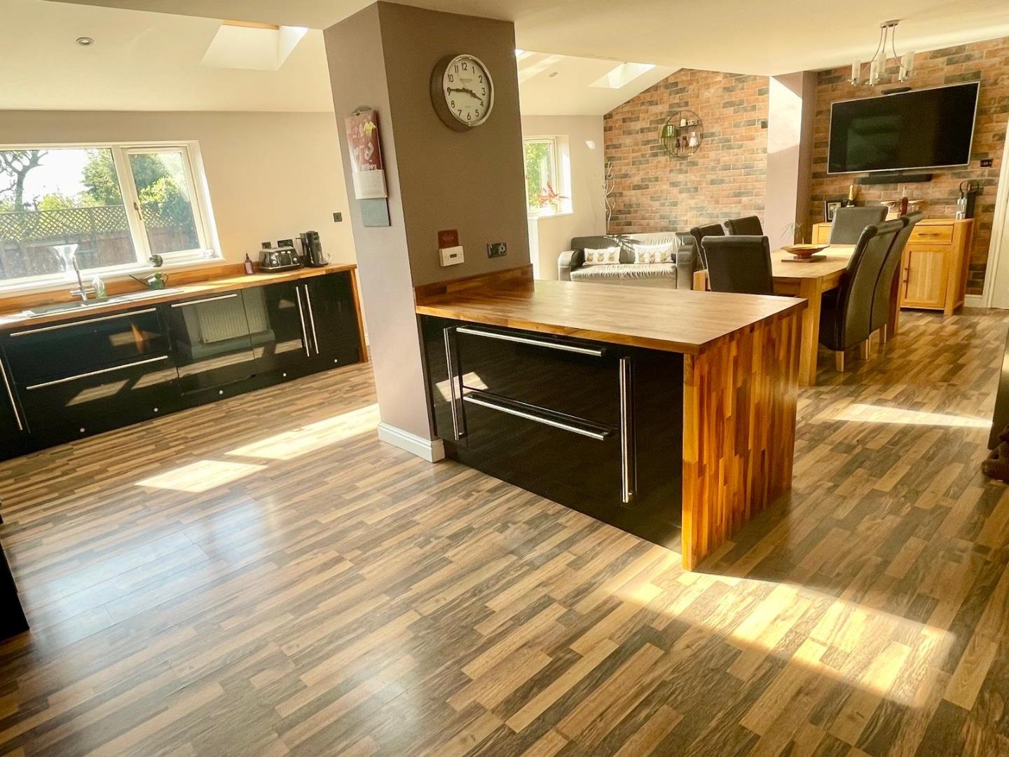 Water Pike, Brixworth