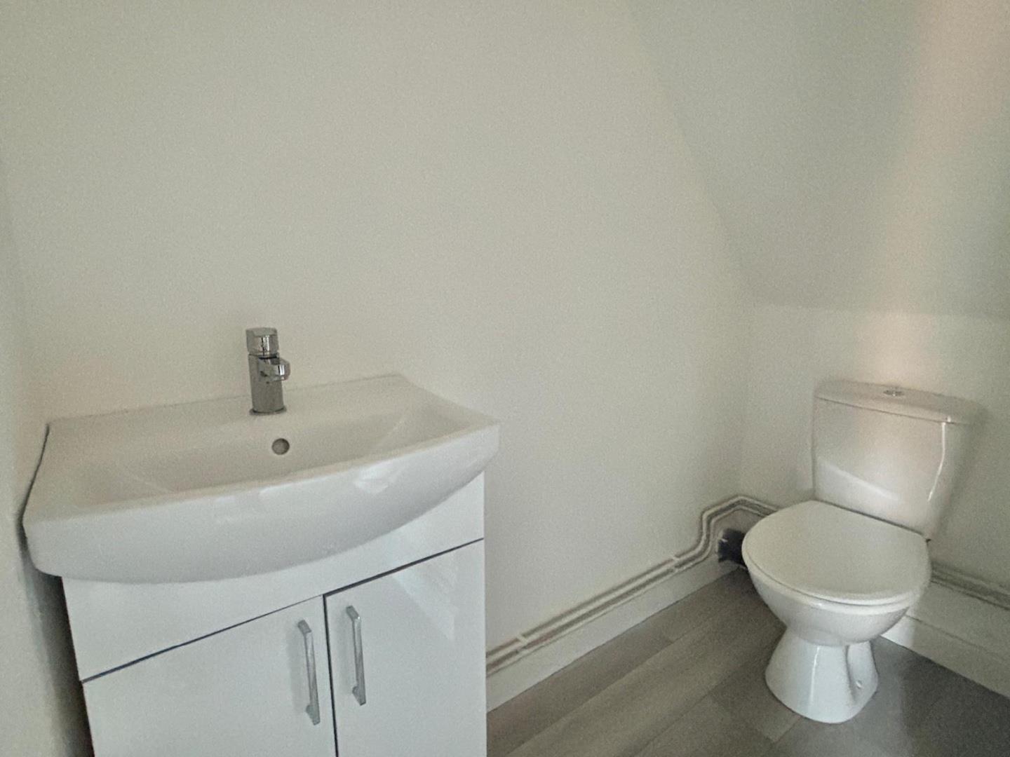 Lesson Road, Brixworth