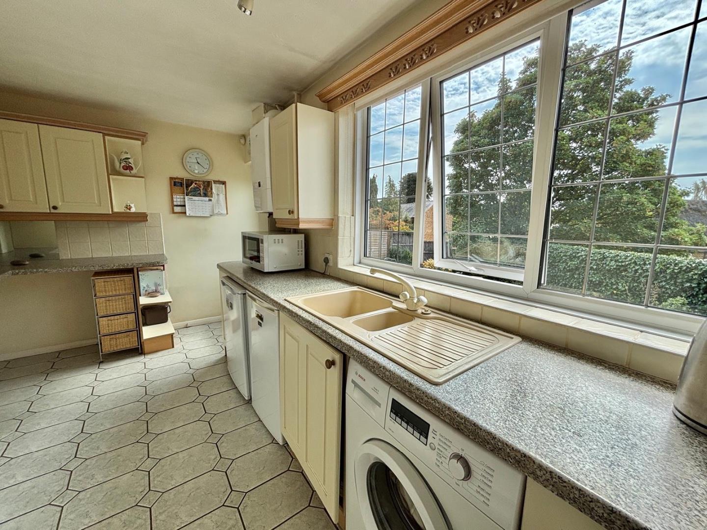 High Street, Brixworth