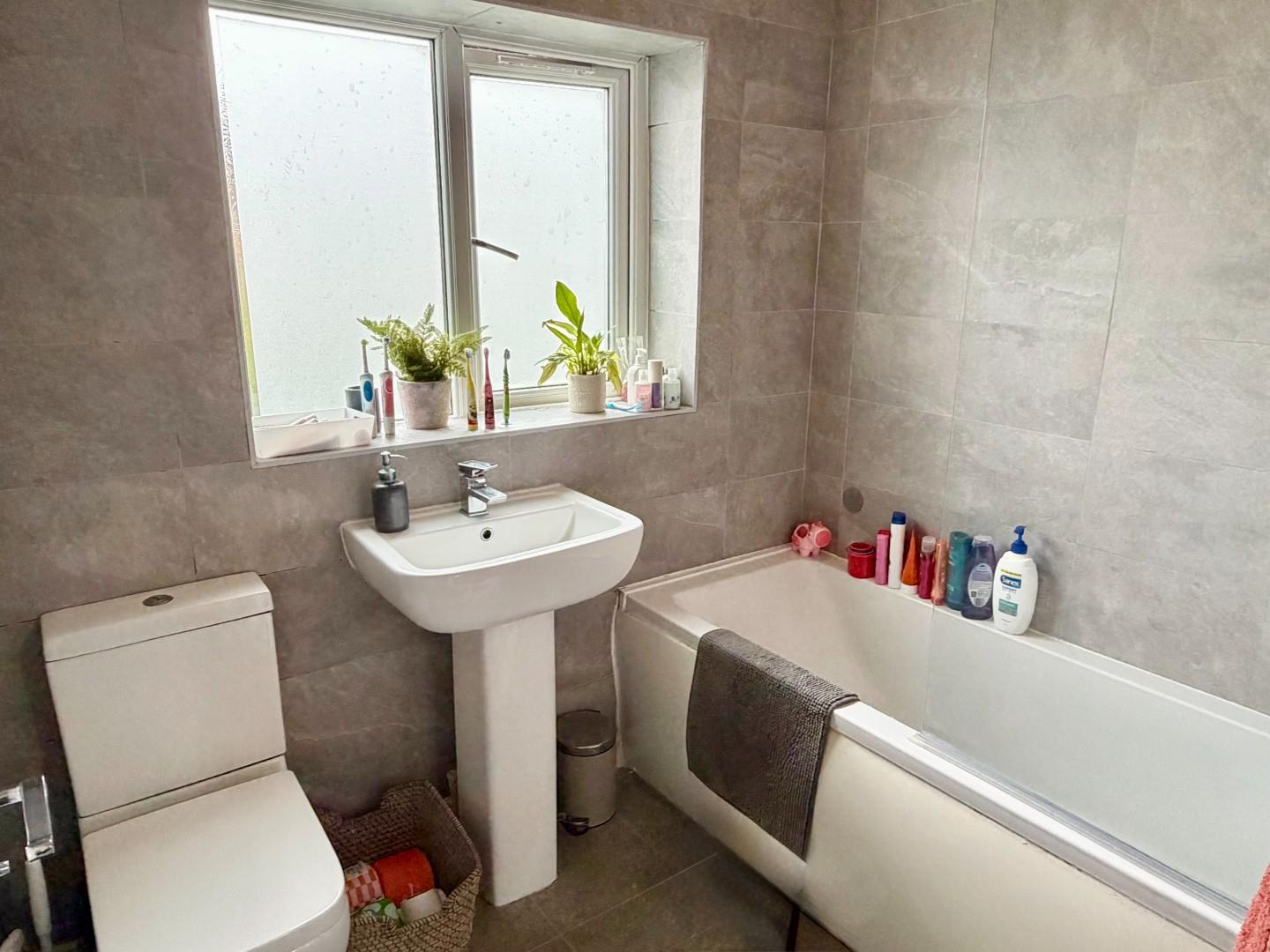 Parkfield Road, Brixworth