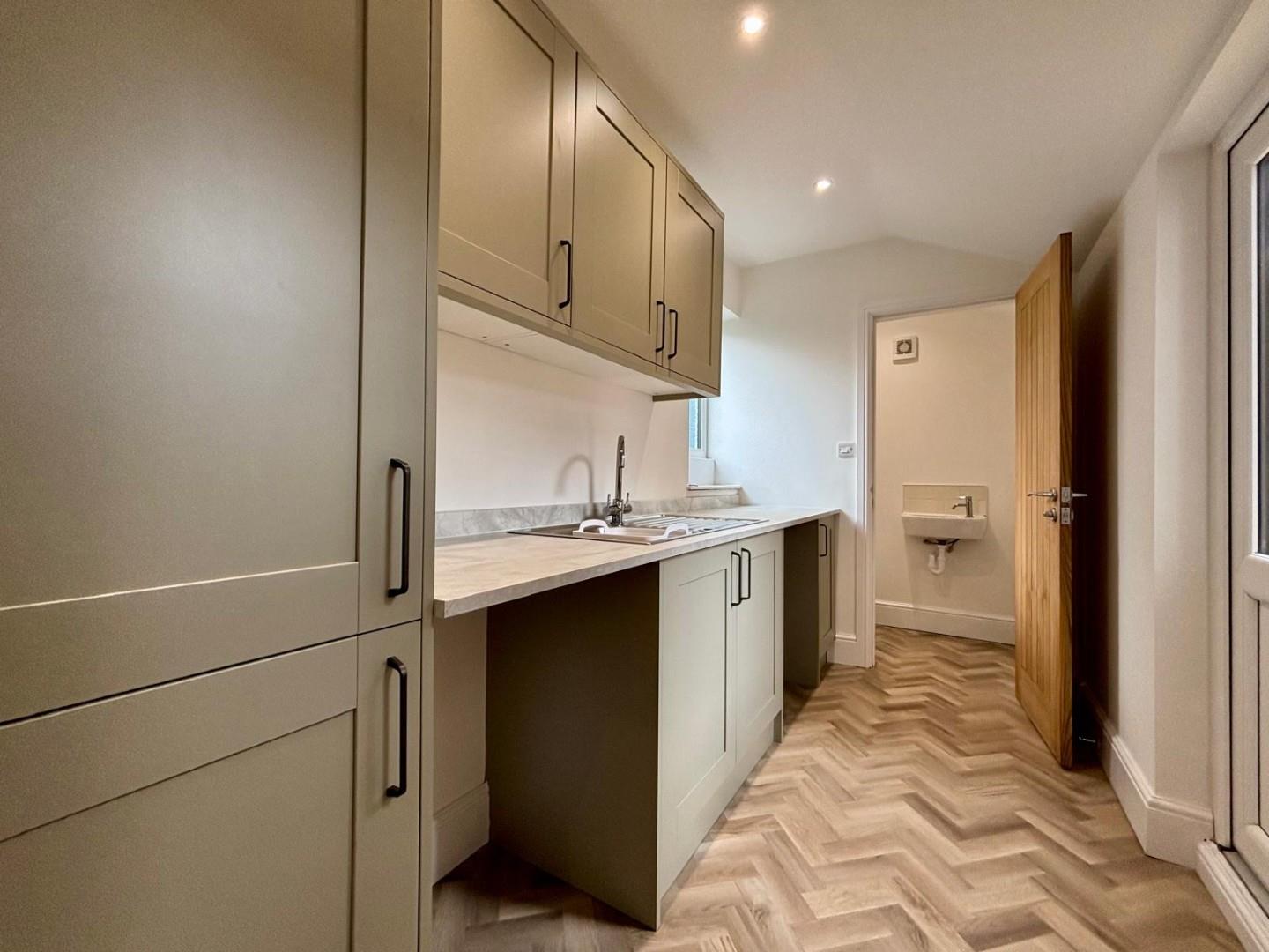 Lime Avenue, Abington