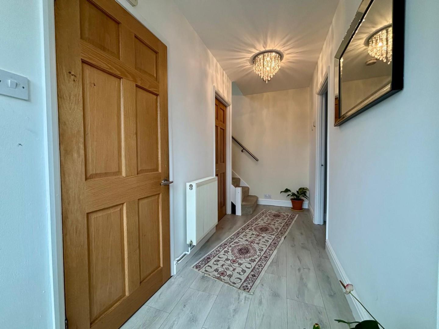 Lindsay Avenue, Abington