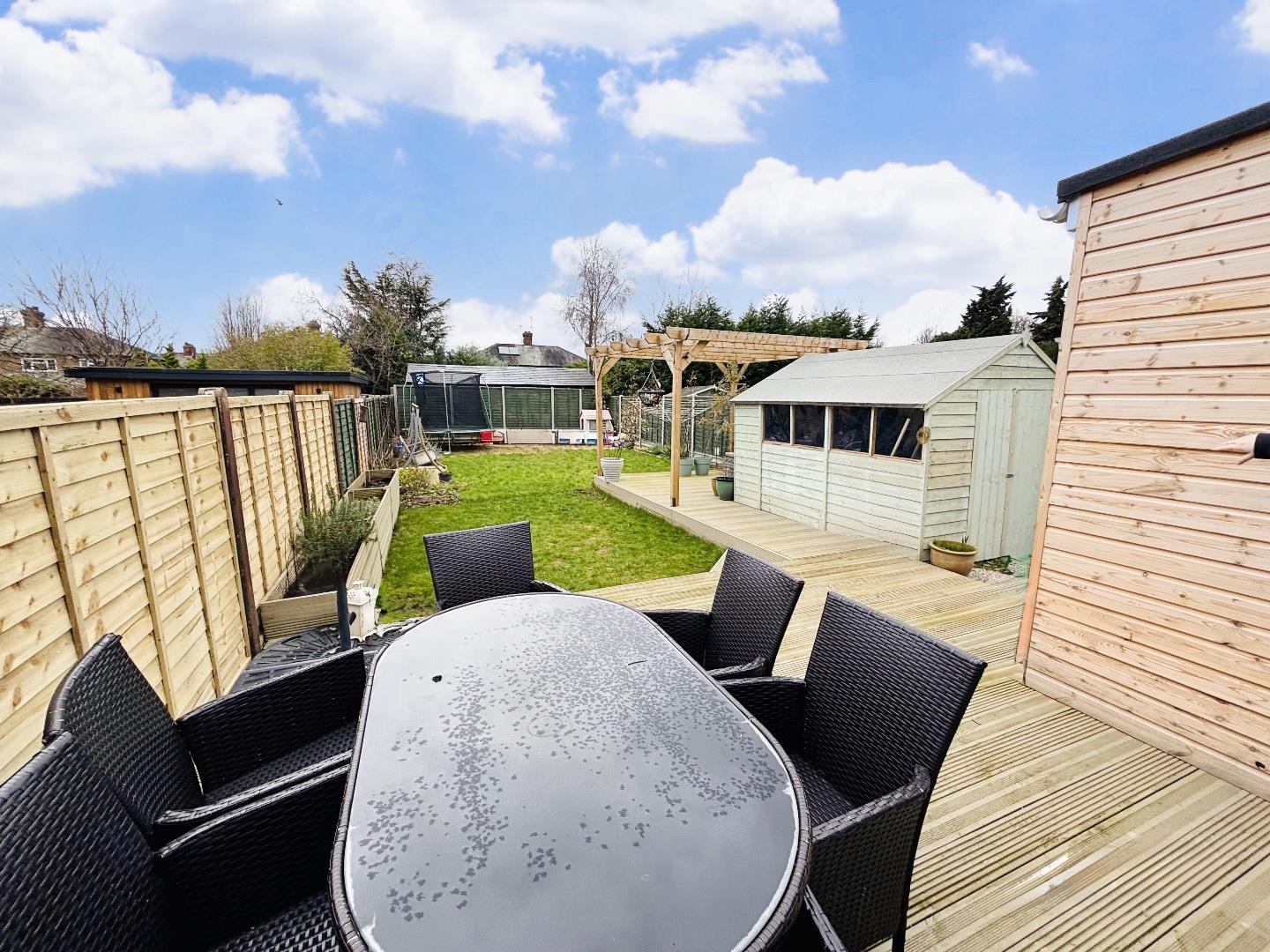 St. Albans Road, Spinney Hill