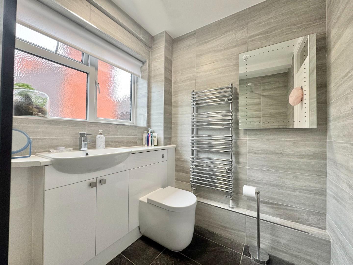 Wellingborough Road, Abington