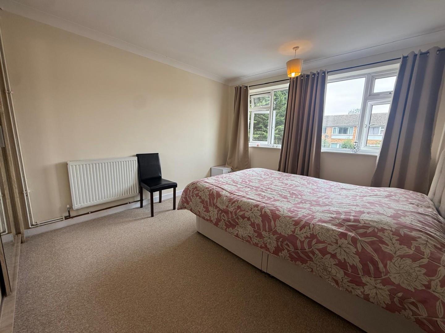 Conifer Rise, Westone