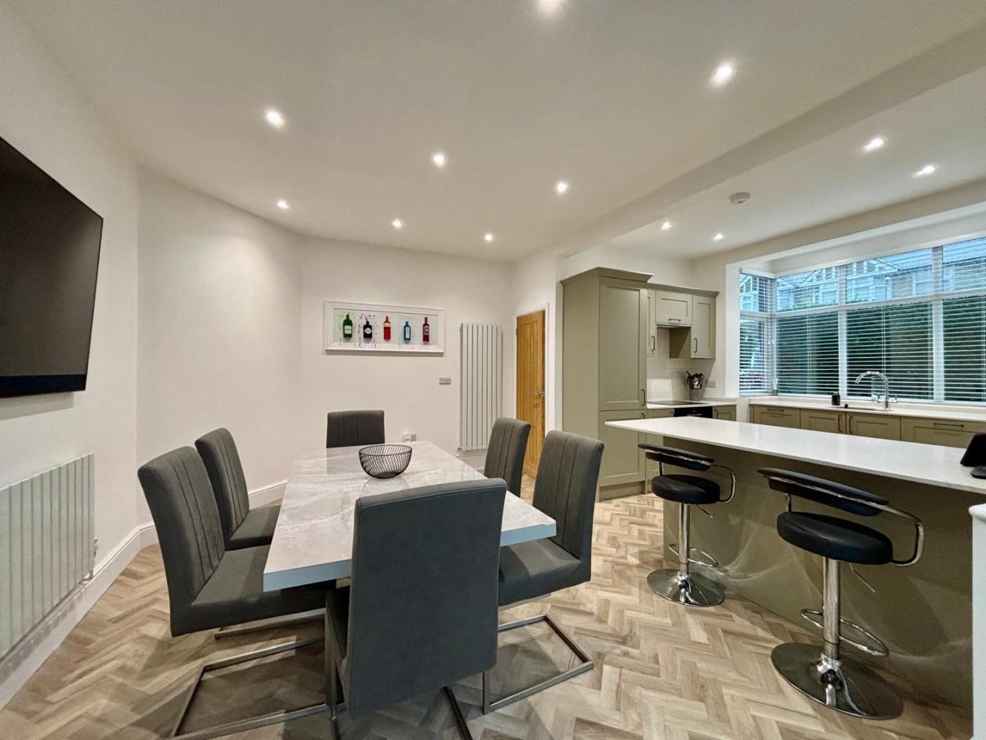 Lime Avenue, Abington