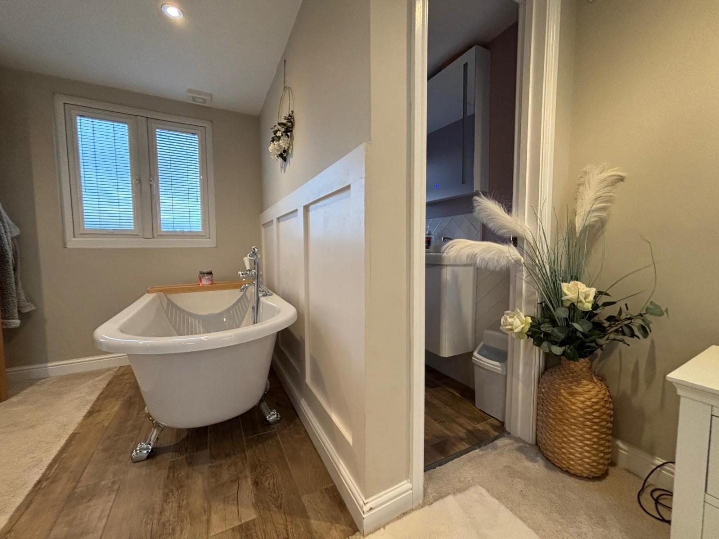 Beech Avenue, Abington