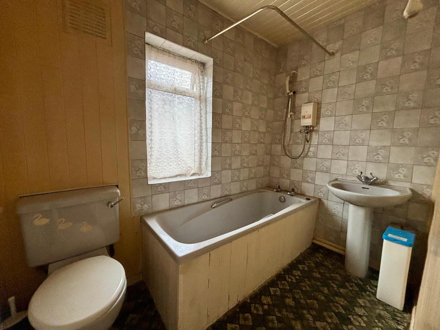 Saxon Street, Abington