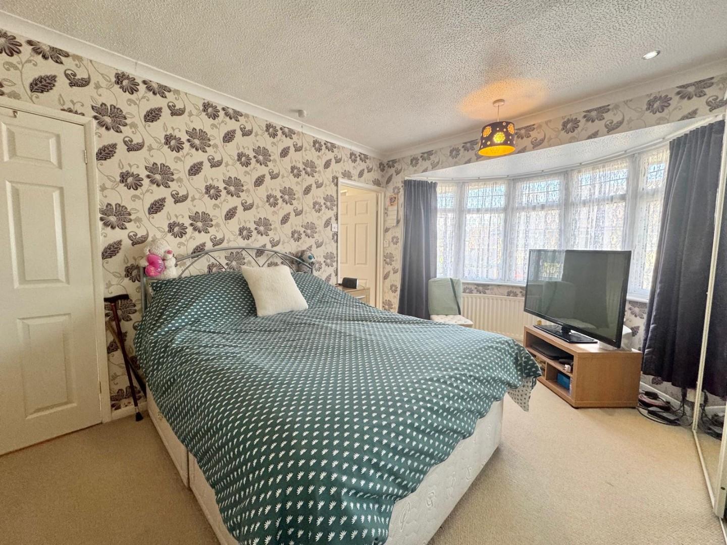 Oaklands Drive, Westone