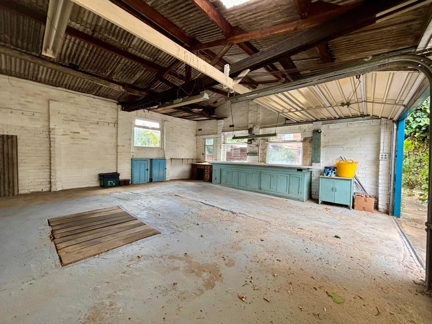 Lime Avenue, Abington