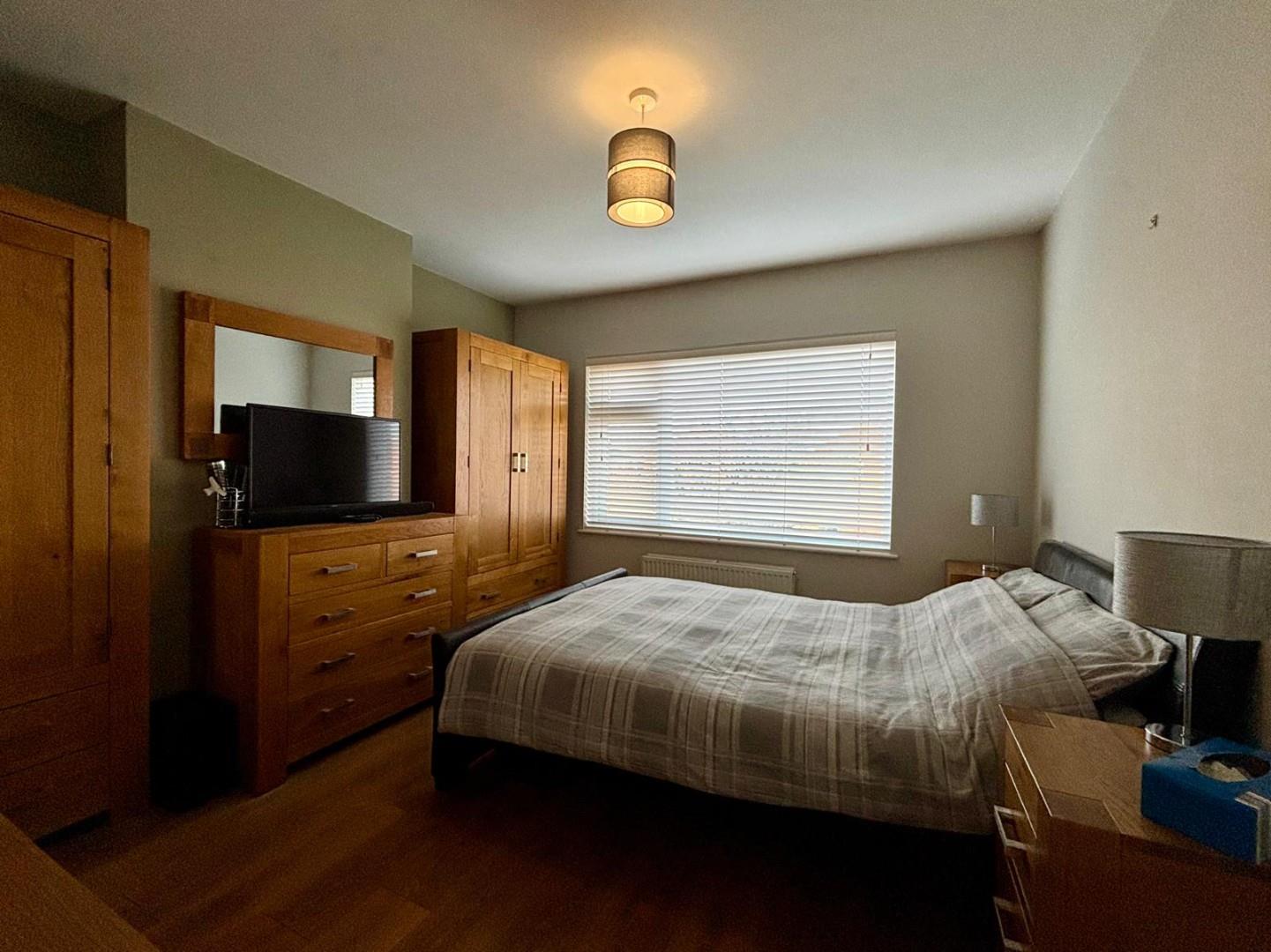 The Headlands, The Headlands