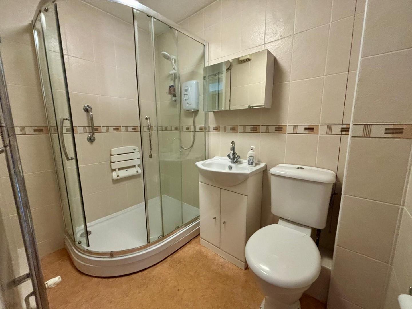 Elmhurst Court, Spinney Hill