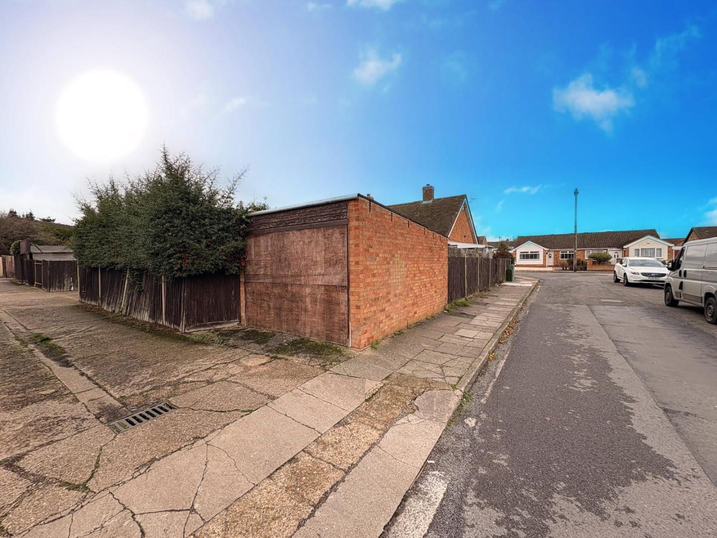 Laburnum Crescent, Spinney Hill