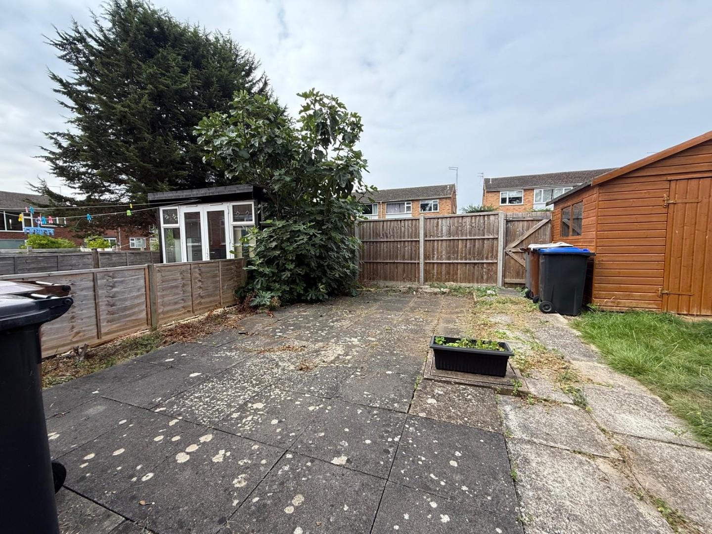 Conifer Rise, Westone