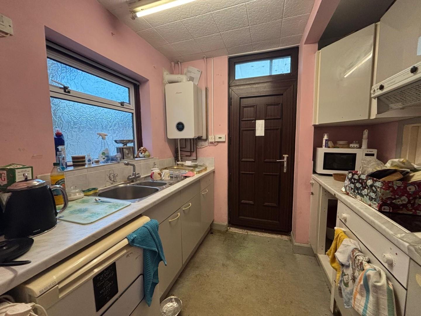 Birchfield Road East, Abington