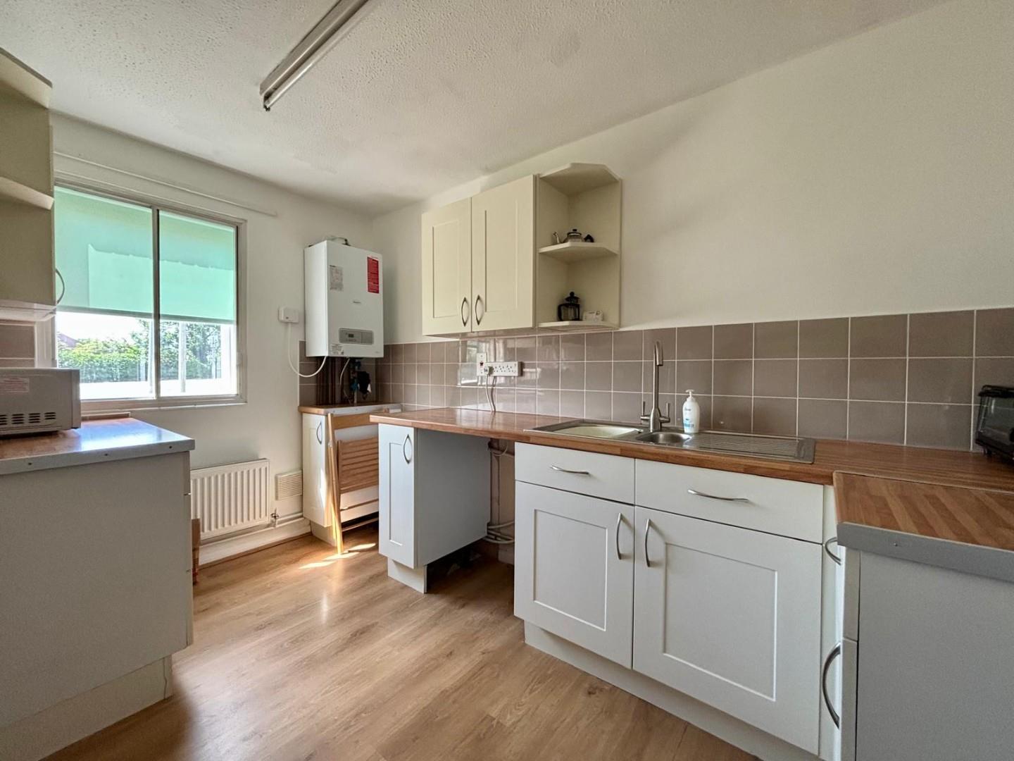 Elmhurst Court, Spinney Hill