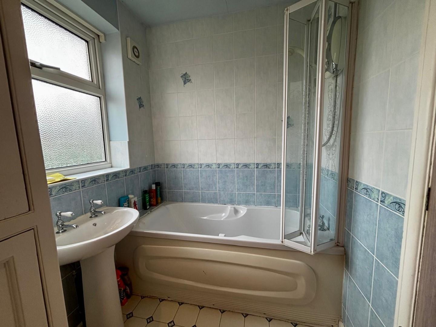 The Headlands, The Headlands