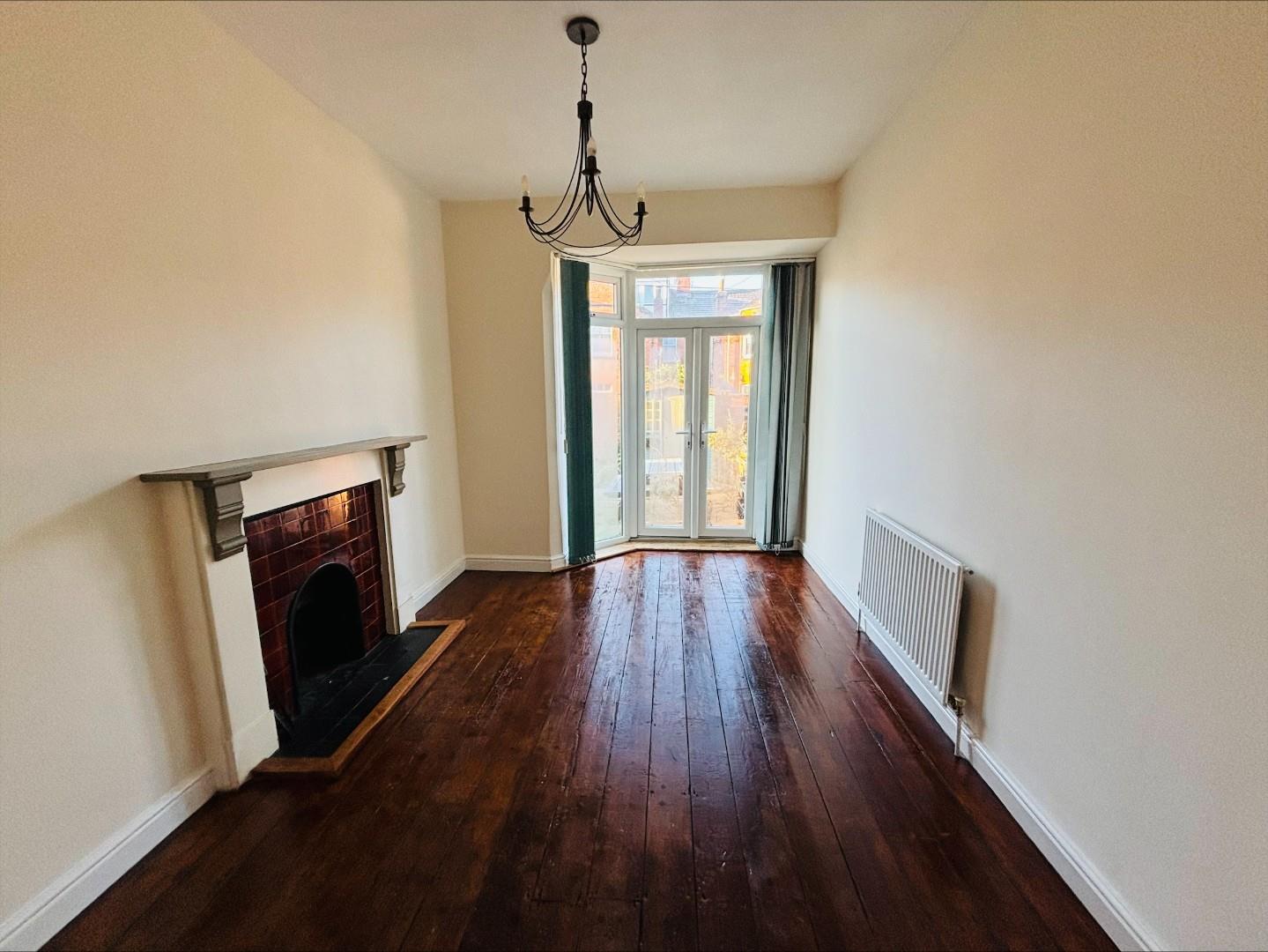 Albany Road, Abington