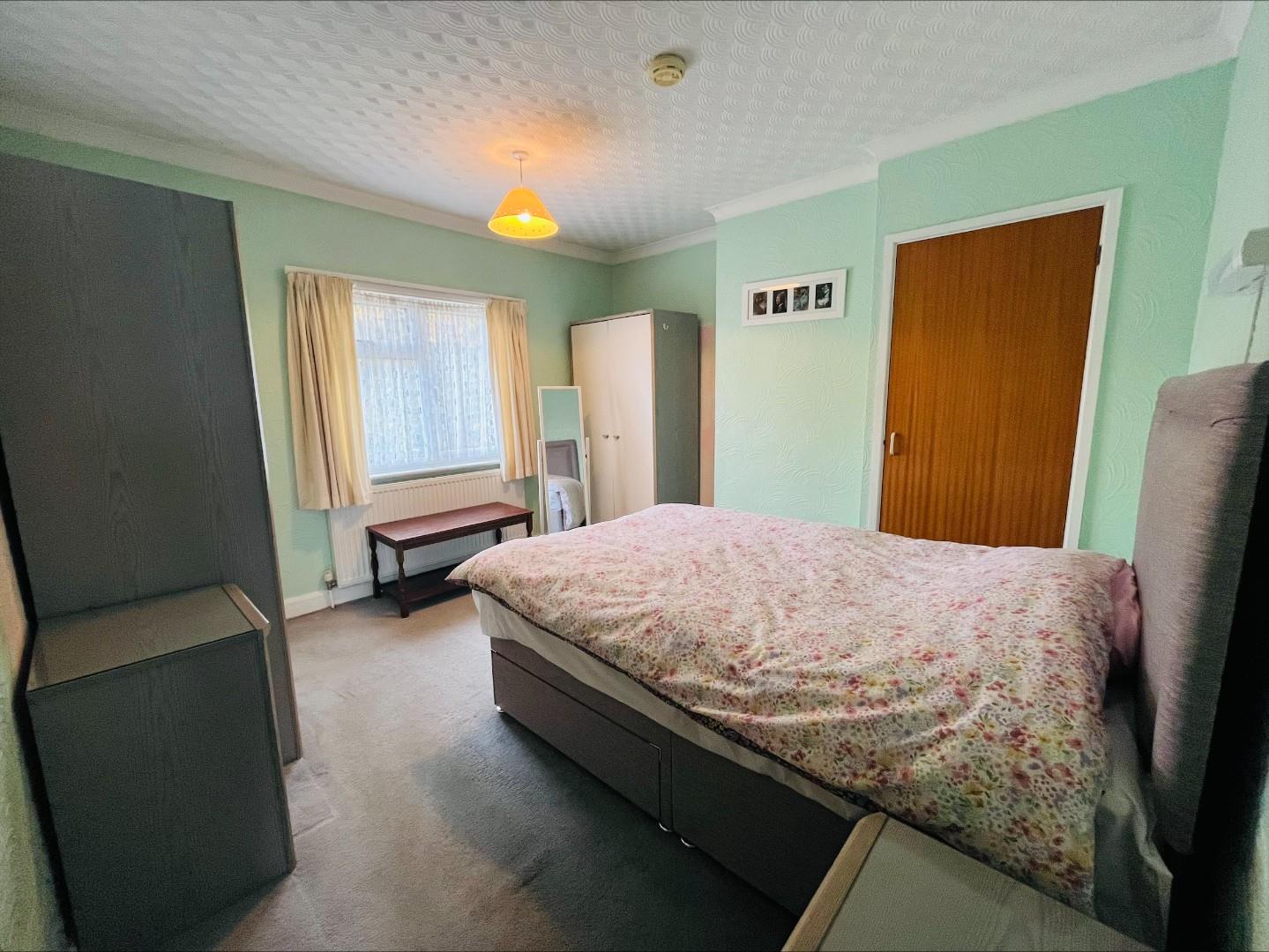 Kenmuir Avenue, Kingsley