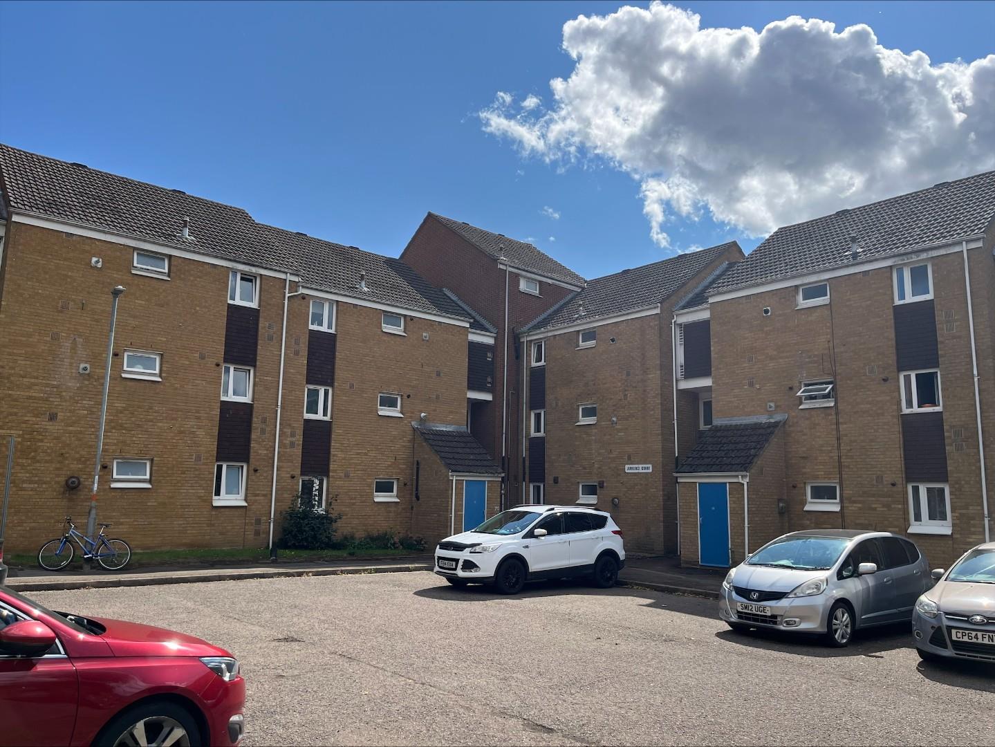 Lawrence Court, The Mounts