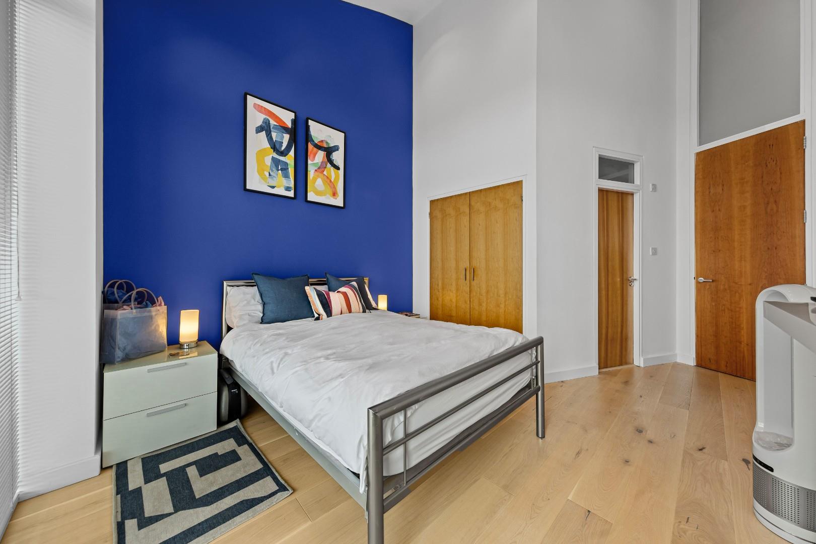 Grove Road, The Mounts