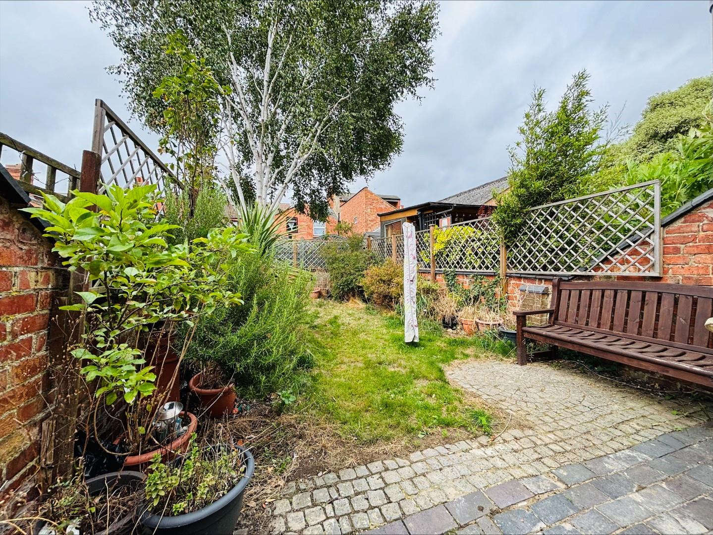 Turner Street, Abington