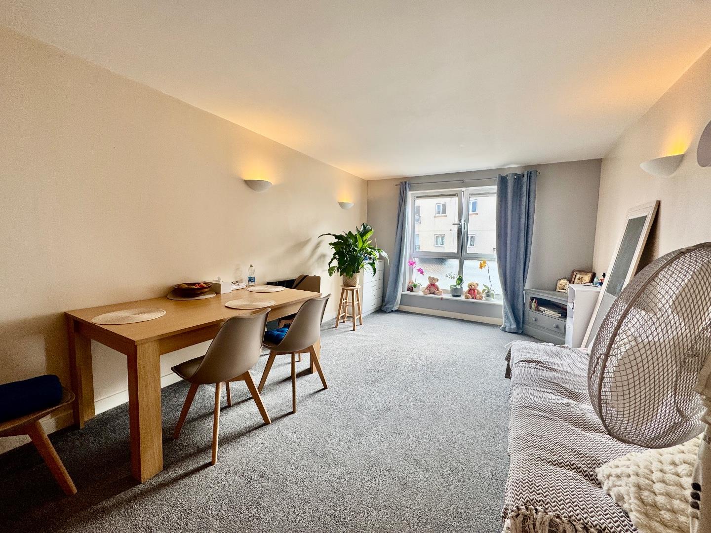 St Andrews Street, Town Centre