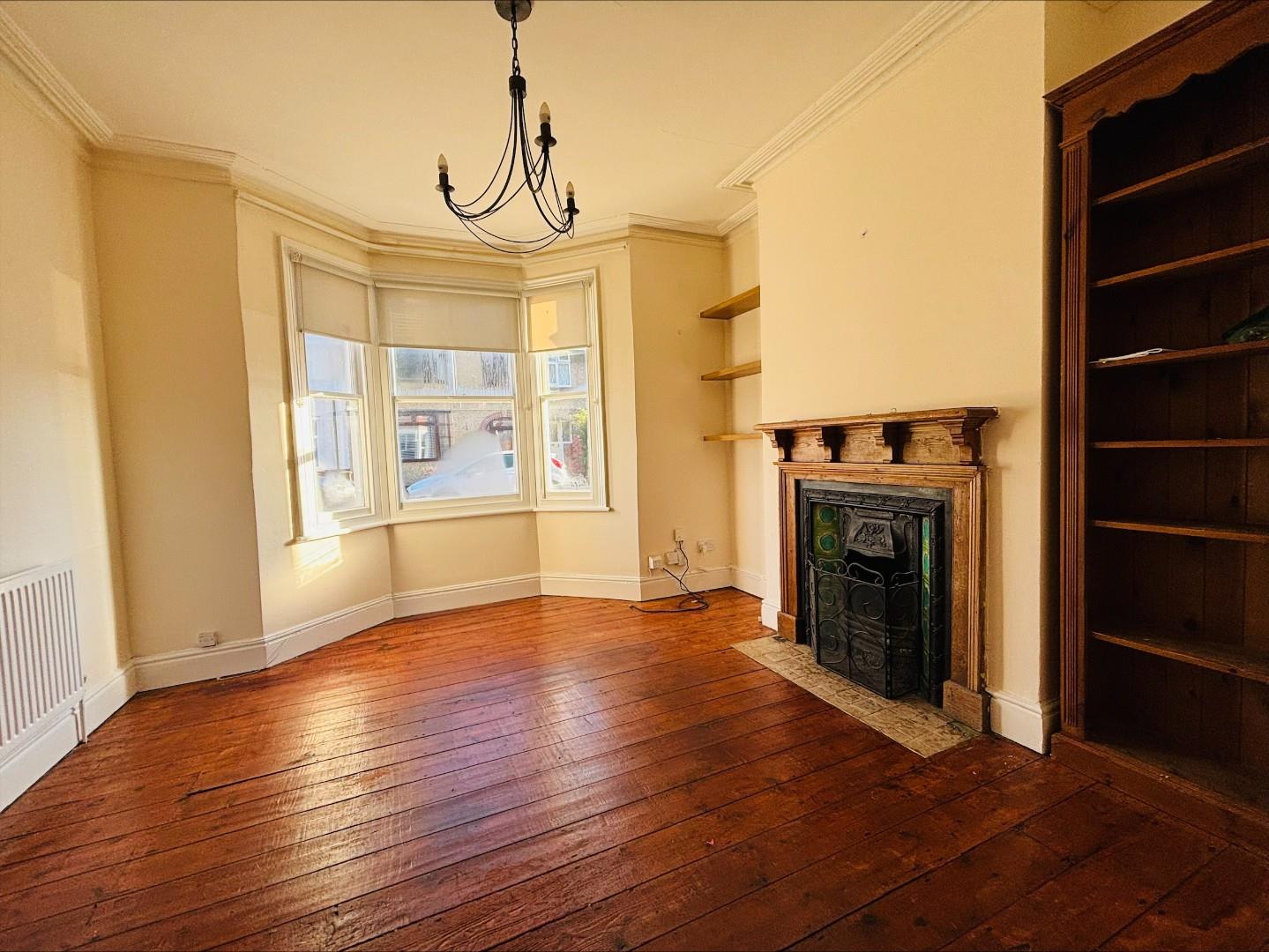 Albany Road, Abington