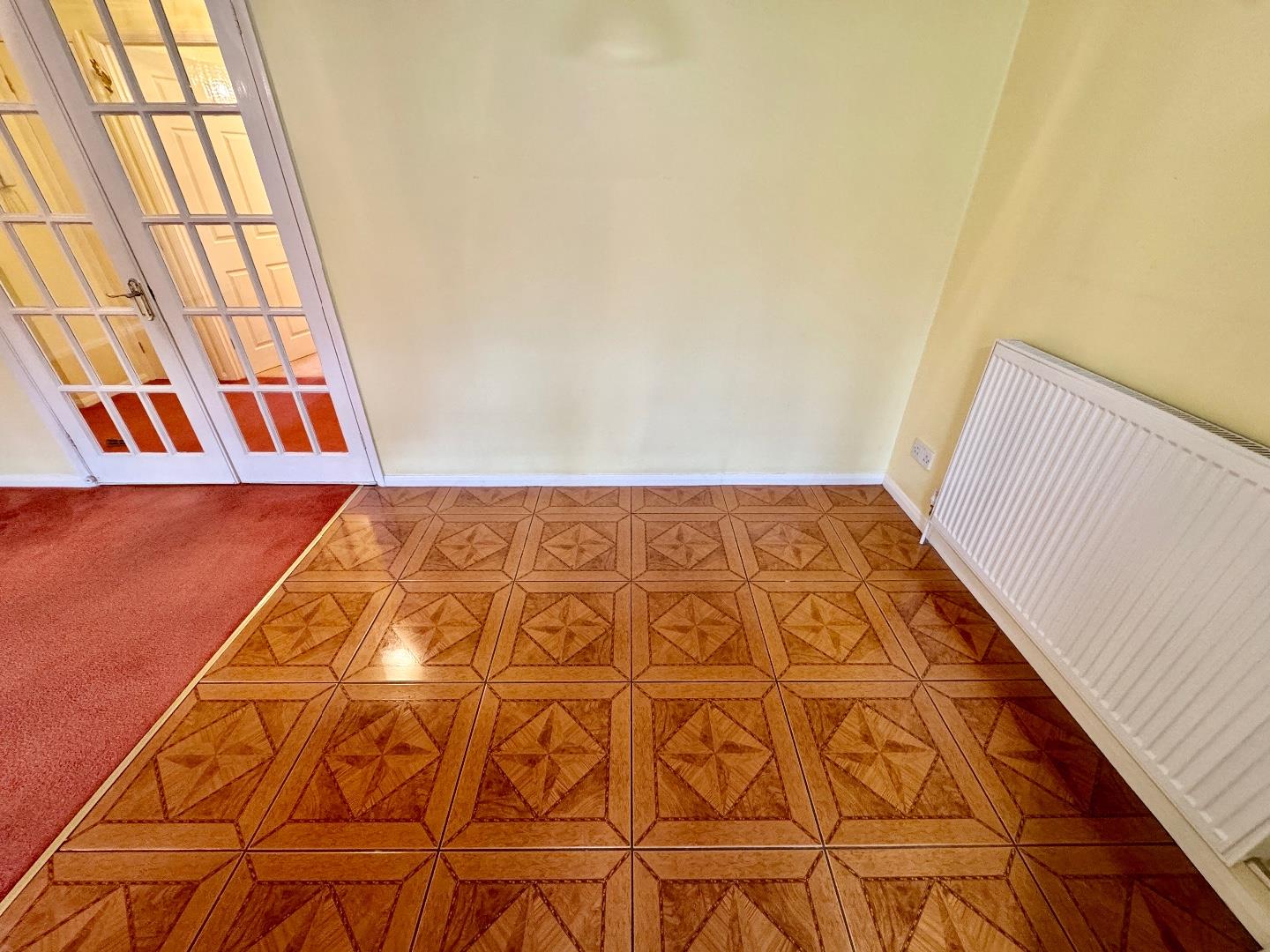 Homestead Way, Kingsley