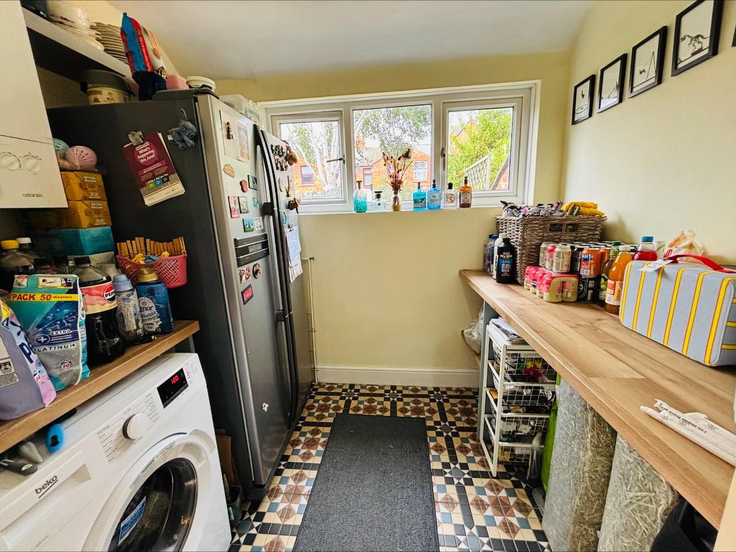 Turner Street, Abington