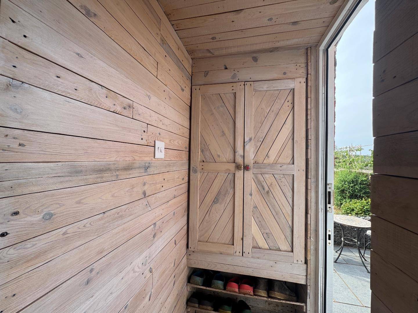 Romany Road, Kingsley