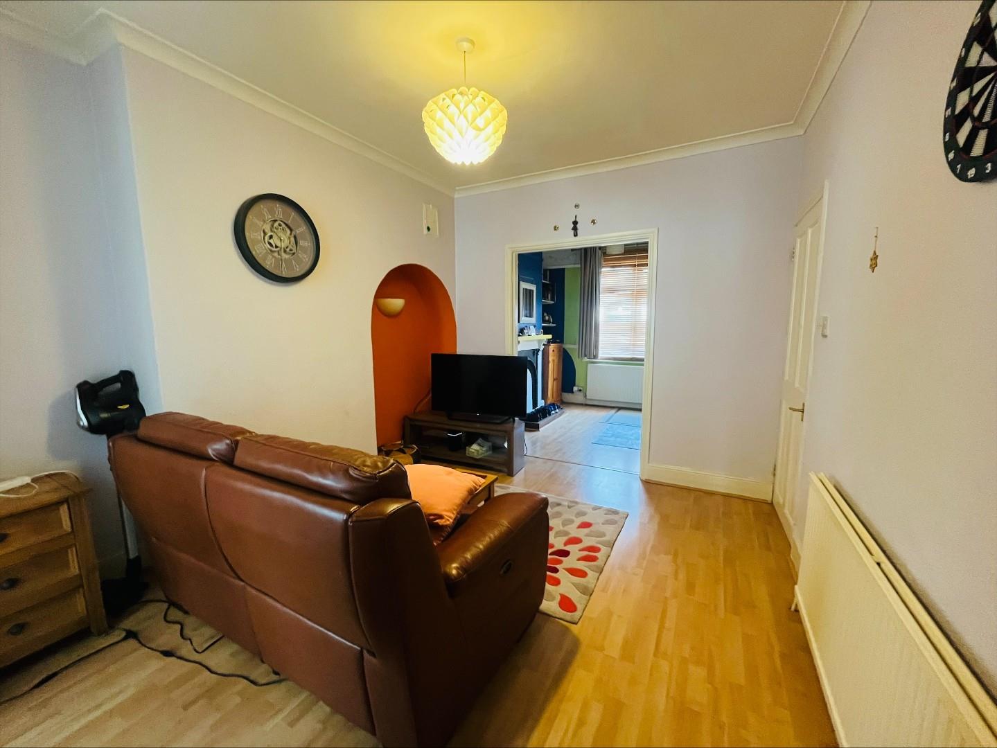 Spencer Road, The Mounts