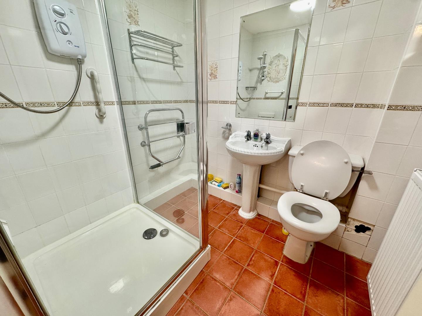 Homestead Way, Kingsley